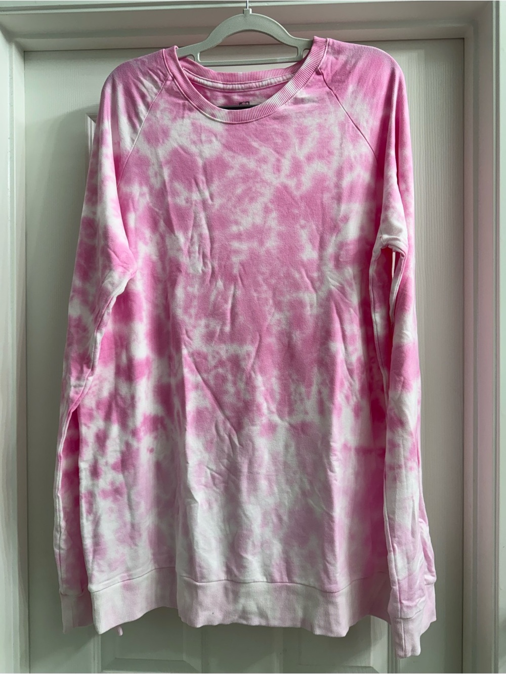 Southern Bliss pink tie-dye l/s shirt. Size 2x. BRAND NEW!